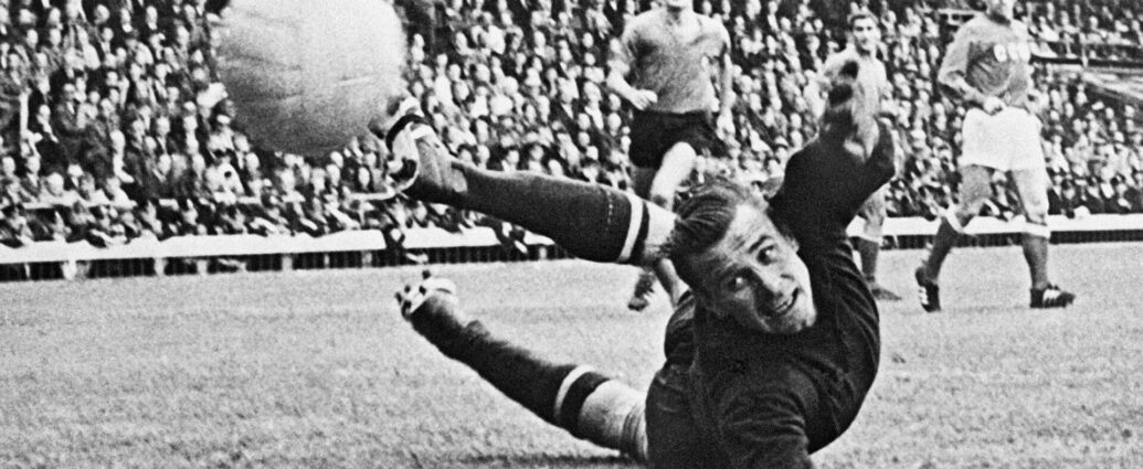 IFFHS назвала Льва Яшина лучшим вратарем в истории футбола