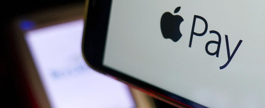 Нацбанк Беларуси прокомментировал сбои в работе Apple Pay