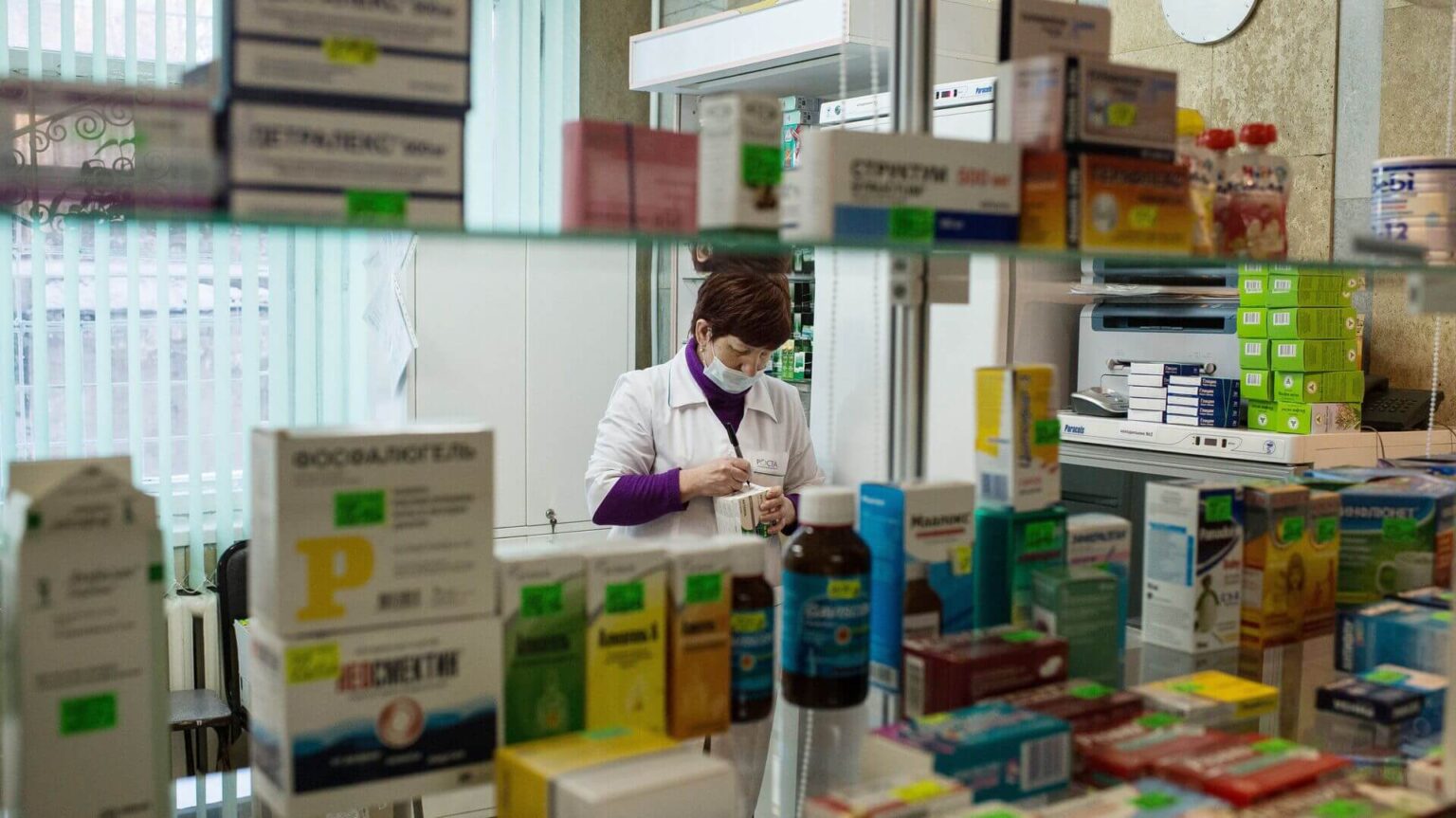 Минздрав: доля белорусских препаратов в аптеках составляет 65%