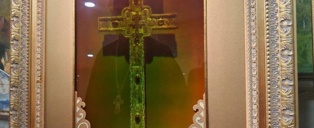 Фотофакт: голографический Крест Евфросинии Полоцкой показали в Минске