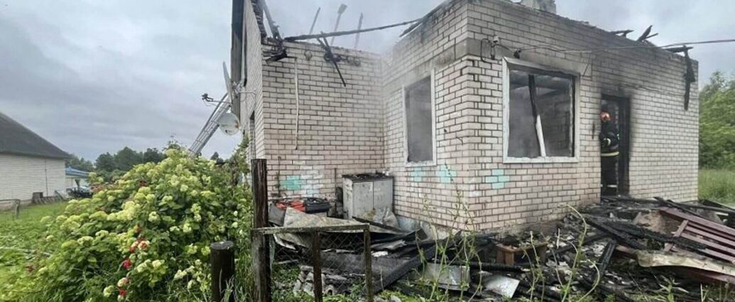 Ревнивец поджег дом соседа, погиб посторонний человек