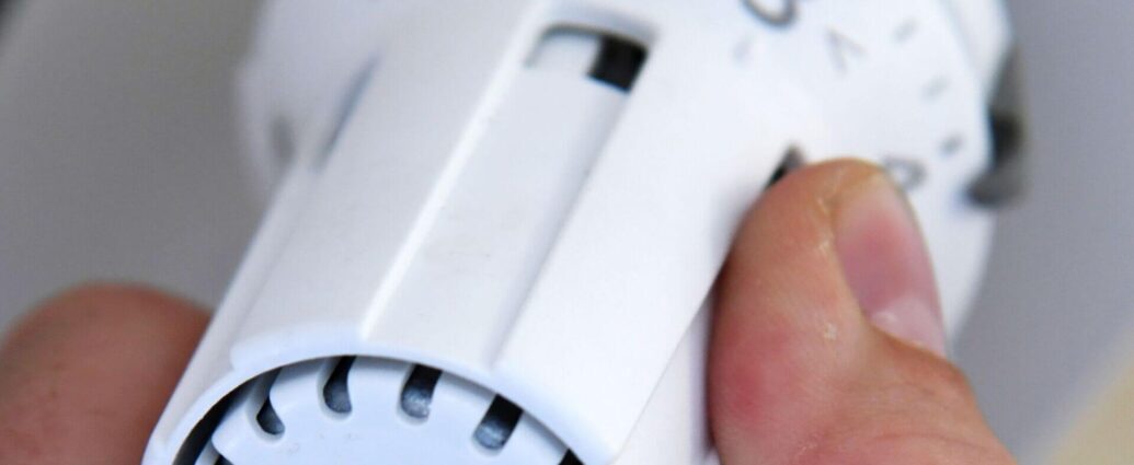 Учеба с ветерком: на Витебщине уроки проходили при +15 °С в помещении