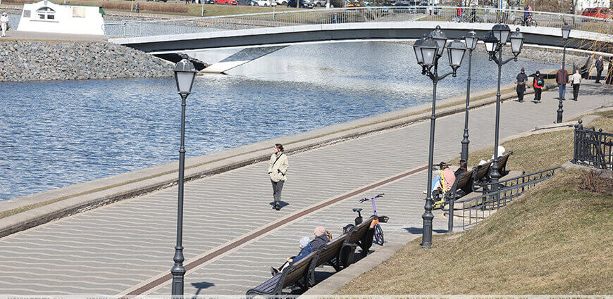 Зонт или солнцезащитные очки — что пригодится белорусам 26 марта