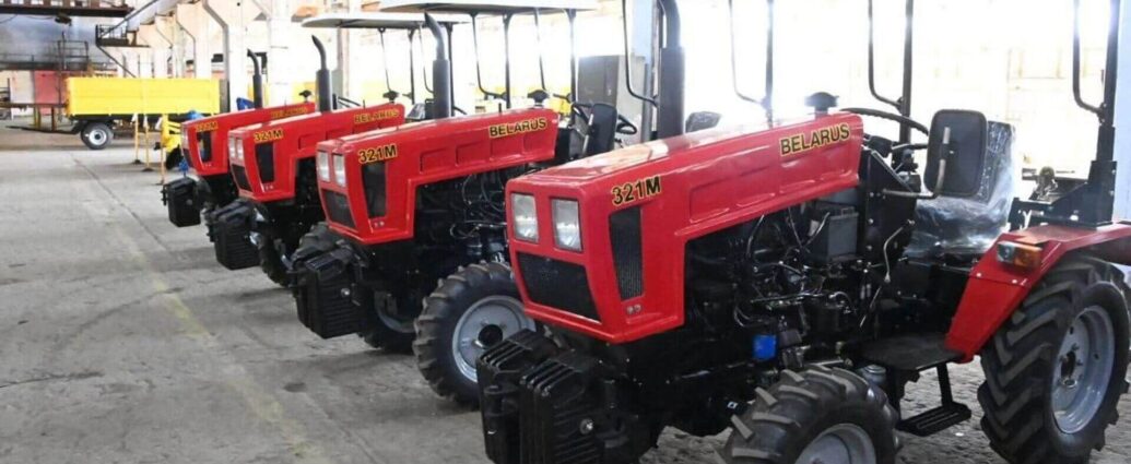 Правительство упростило порядок регистрации тракторов