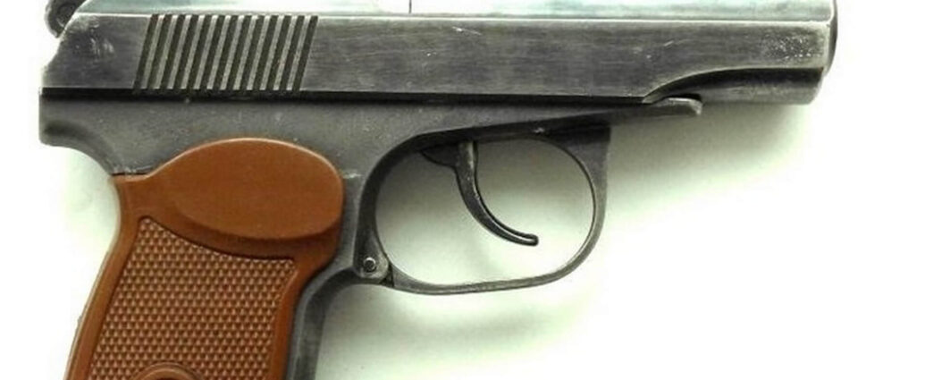 Житель Мстиславского района изготавливал оружие и продавал