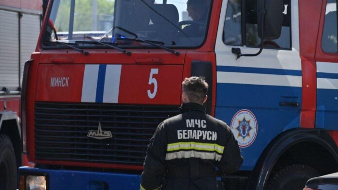 Пожар произошел в торговом центре в Речице