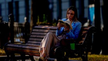 Жители Сингапура получат призы за ежедневное чтение книг