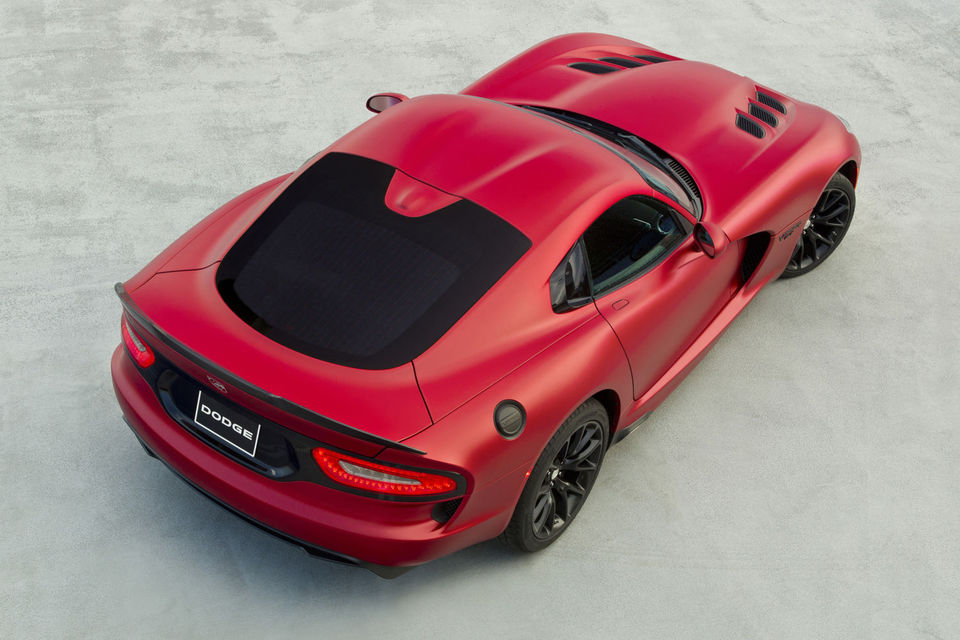 Завод Chrysler выпустил последний Dodge Viper Последний Dodge Viper сошел с конвейера завода Chrysler
